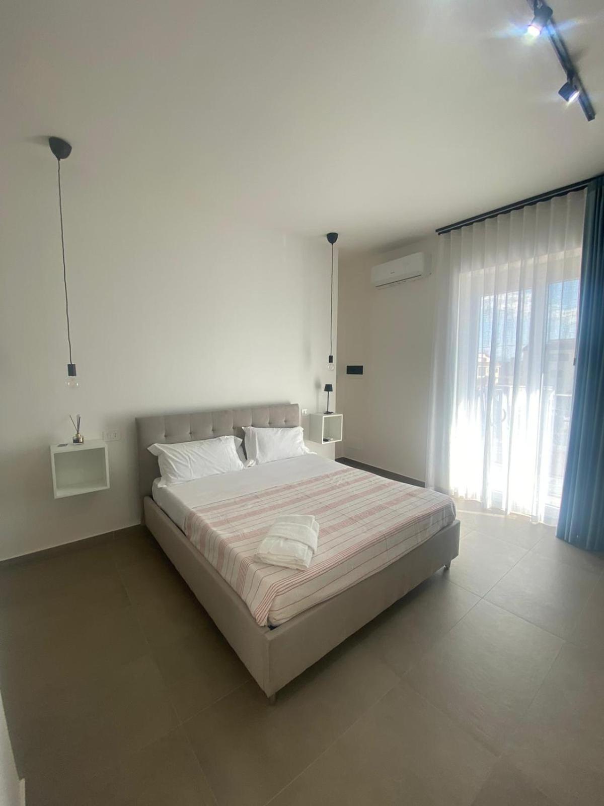 Hyria Rooms Нола Екстериор снимка
