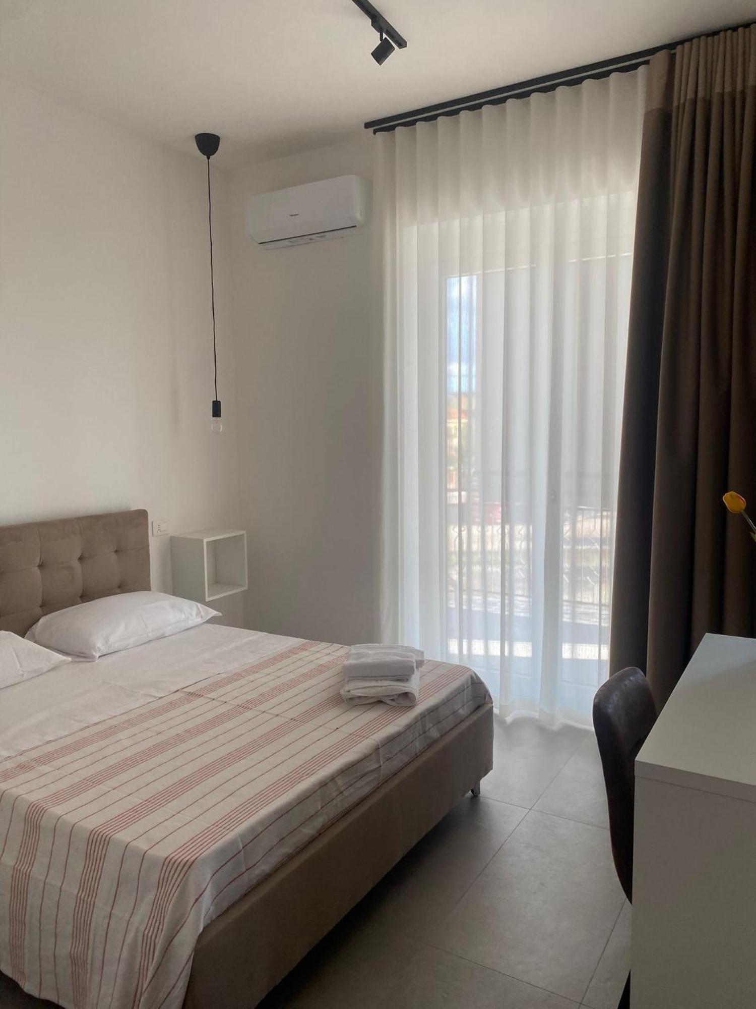 Hyria Rooms Нола Екстериор снимка