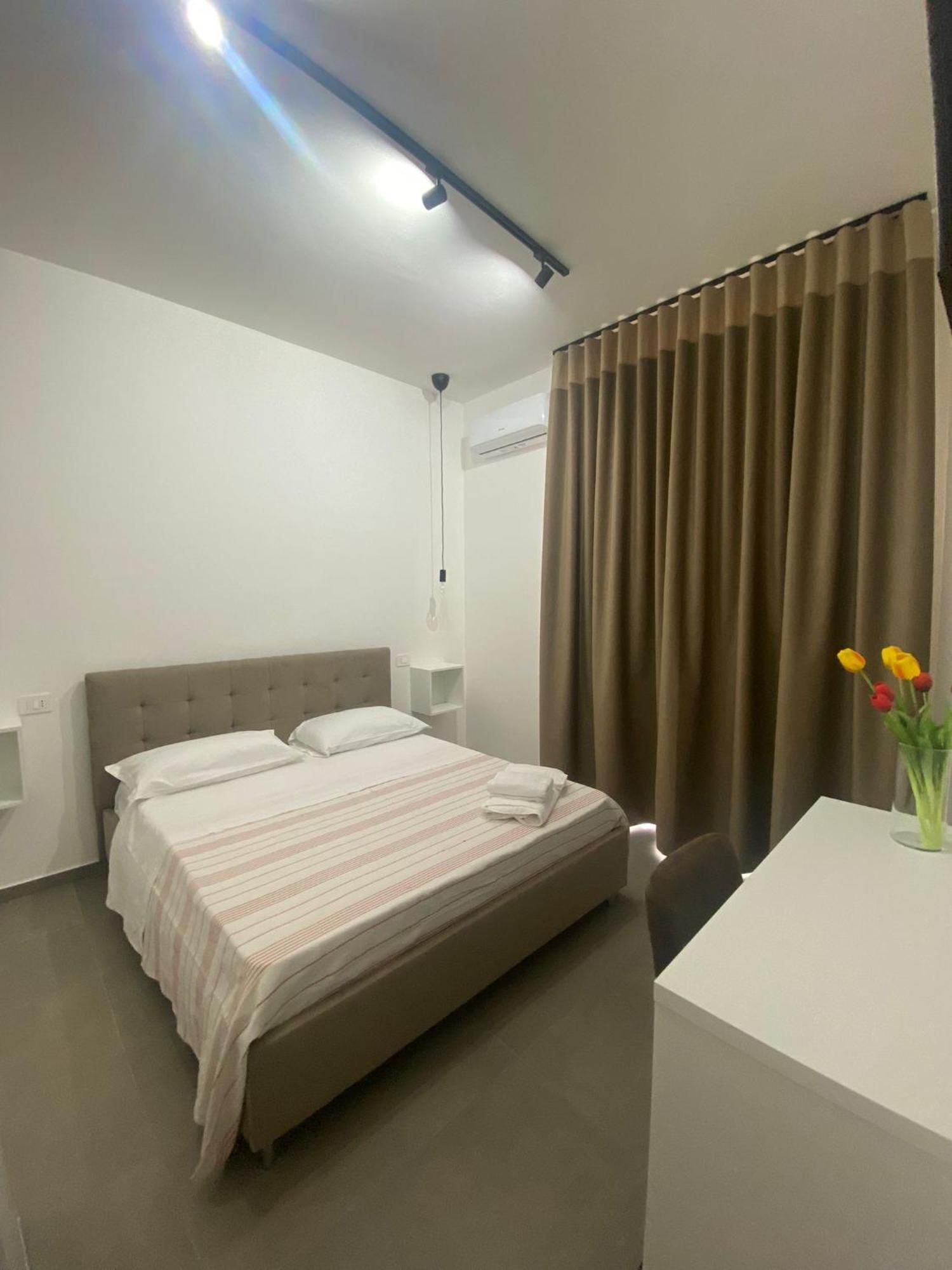 Hyria Rooms Нола Екстериор снимка